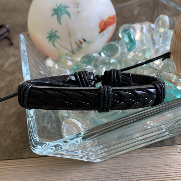 6/$10 - NEW Unisex Braided Leather Bracelets - Picture 4 of 8